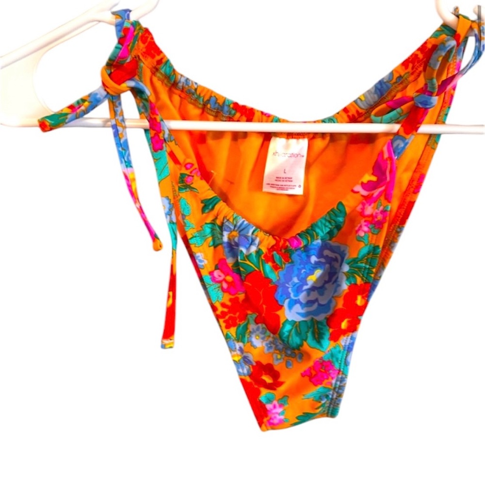 Floral Bikini Bottom - Picture 2 of 8